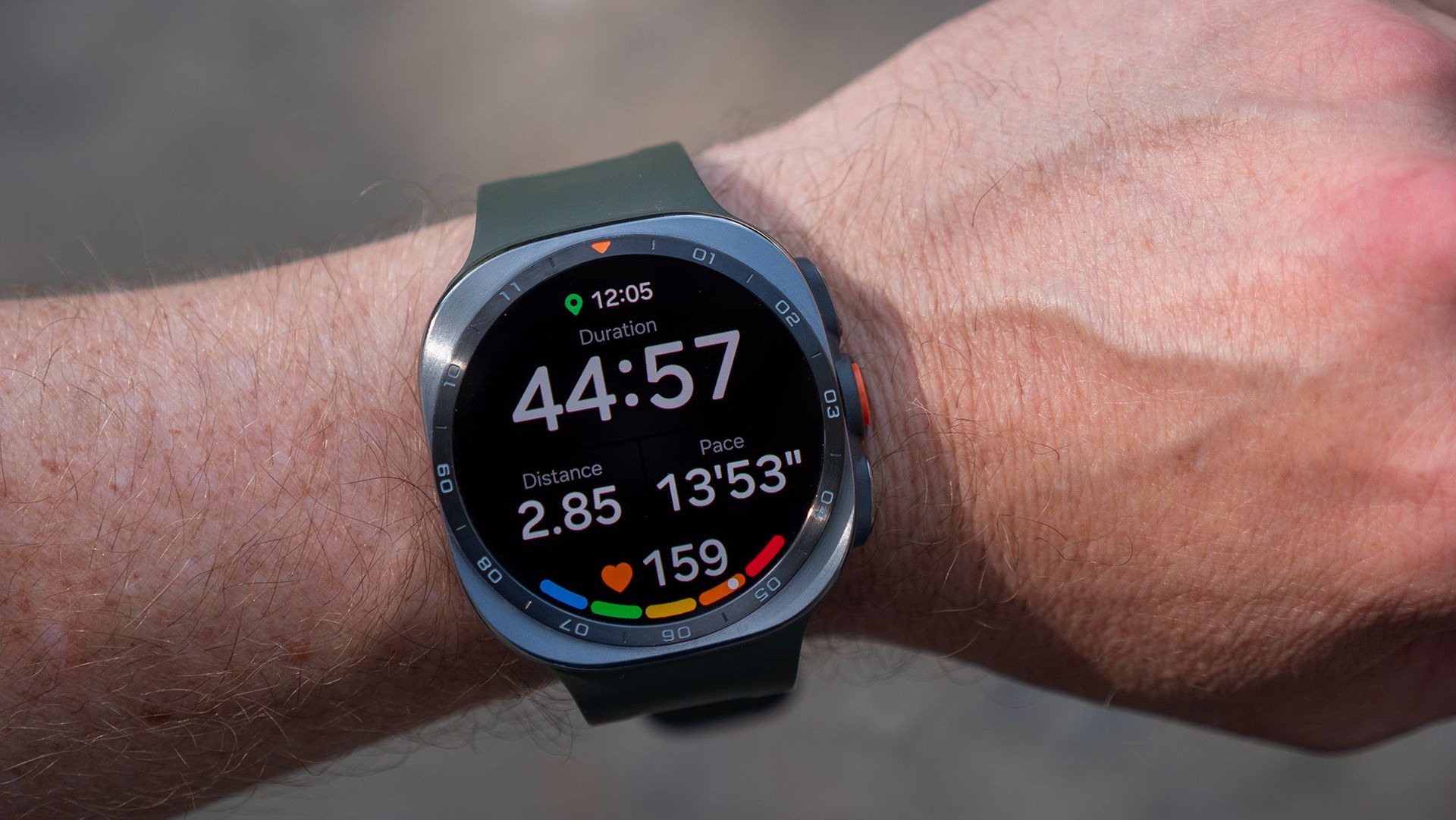 Galaxy Watch Ultra 2, satın alınabilecek en iyi Android akıllı saatlerden biri... ancak Samsung telefon sahipleri için